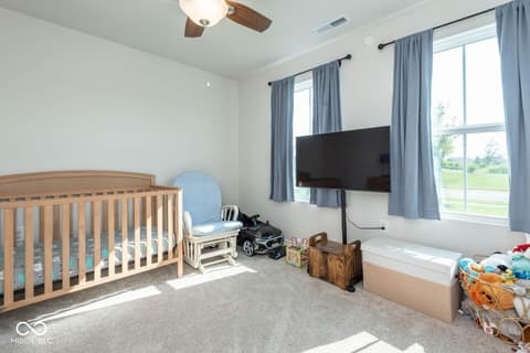 Photo of 946 Independence Drive, Edinburgh, IN