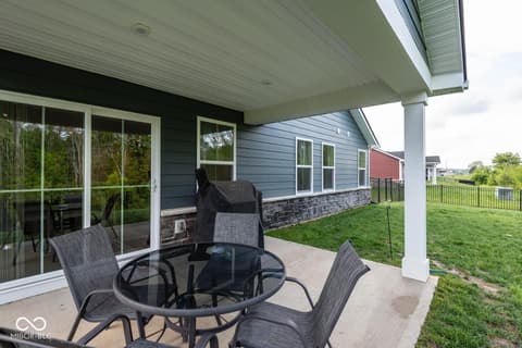 Photo of 946 Independence Drive, Edinburgh, IN