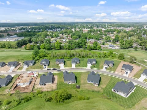 Photo of 946 Independence Drive, Edinburgh, IN