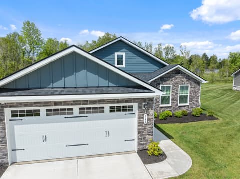 Photo of 946 Independence Drive, Edinburgh, IN