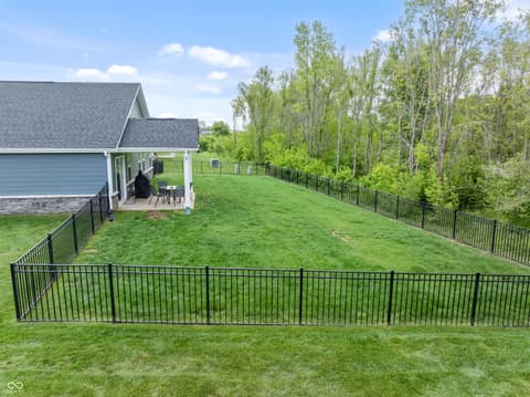 Photo of 946 Independence Drive, Edinburgh, IN