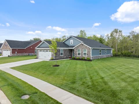 Photo of 946 Independence Drive, Edinburgh, IN