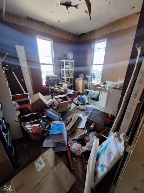 Photo of 50 W Poplar Street, North Vernon, IN