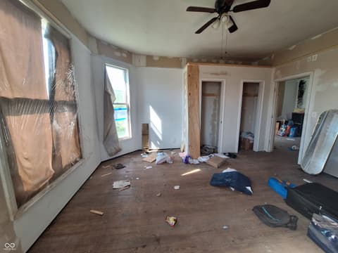 Photo of 50 W Poplar Street, North Vernon, IN