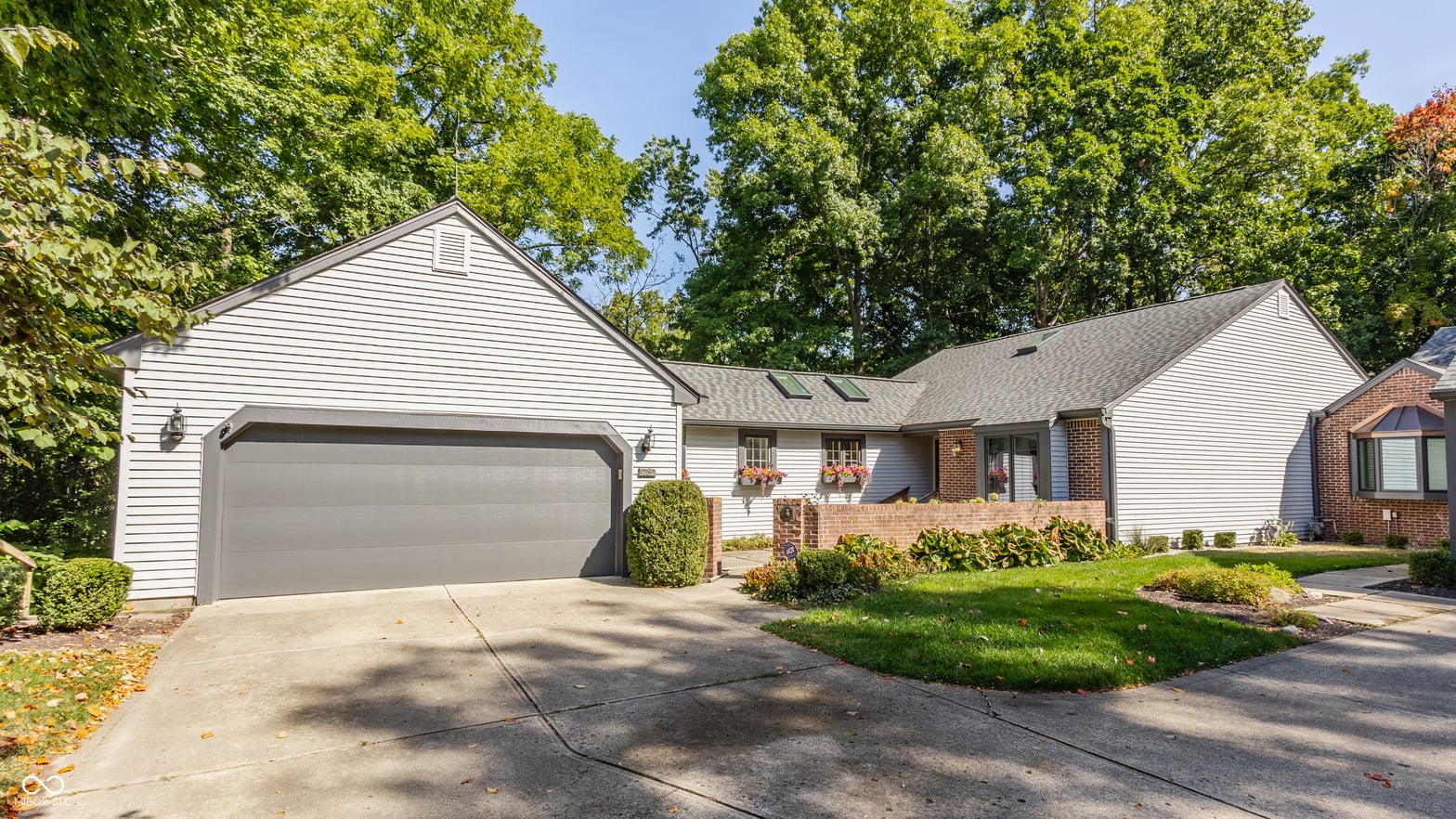 Photo of 1732 Creekside Lane W, Carmel, IN