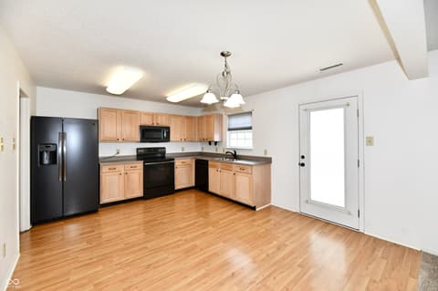 Photo of 9175 W Paddleboat Lane, Pendleton, IN