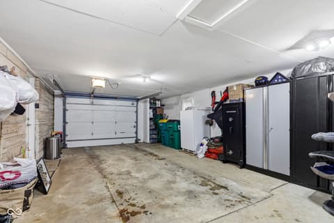 Photo of 1000 Sunnybrook Lane, Lebanon, IN