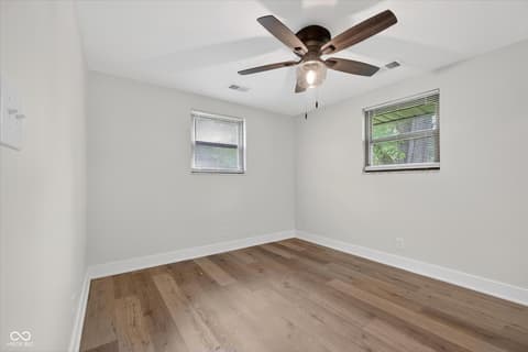 Photo of 646 Karen Drive, Zionsville, IN