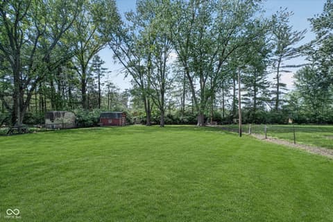 Photo of 646 Karen Drive, Zionsville, IN