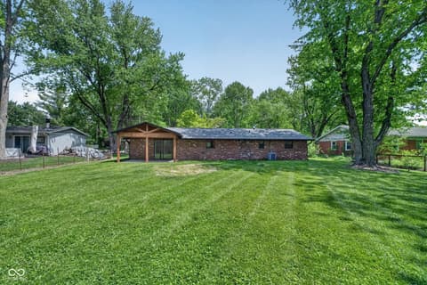 Photo of 646 Karen Drive, Zionsville, IN