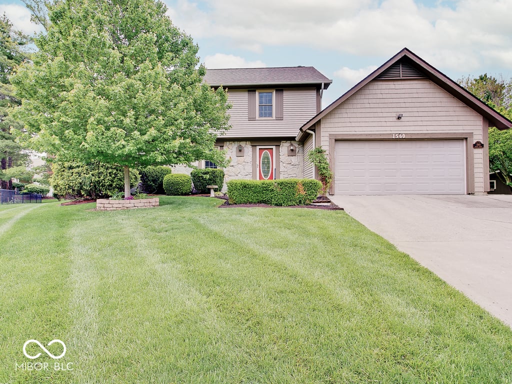 Photo of 1560 Saylor Street, Zionsville, IN