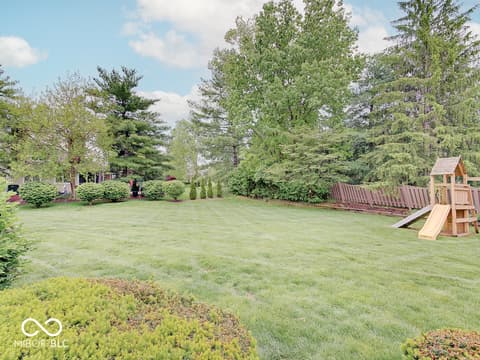 Photo of 1560 Saylor Street, Zionsville, IN