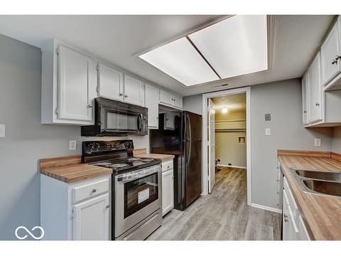 Kitchen at 7976 Valley Farms Court, Indianapolis, IN
