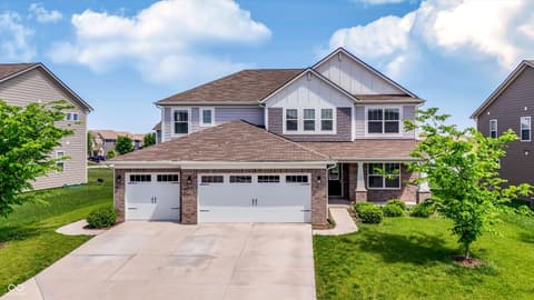 2391 S Stonehill Way, New Palestine, IN 46163
