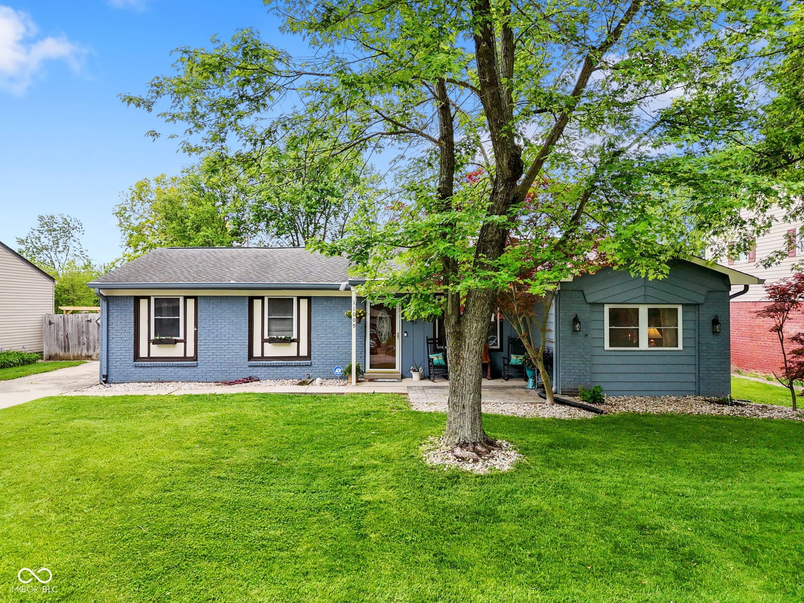 Front exterior at 11009 Sedlak Lane, Indianapolis, IN