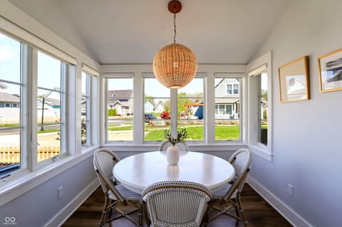Photo of 10472 Lower Garden Way, Zionsville, IN