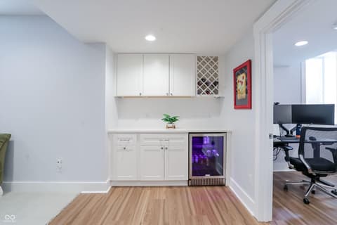 Photo of 10472 Lower Garden Way, Zionsville, IN