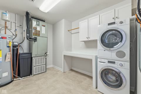 Photo of 333 Massachusetts Avenue, Indianapolis, IN
