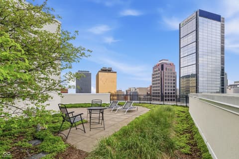 Community — 333 Massachusetts Avenue, Indianapolis, IN