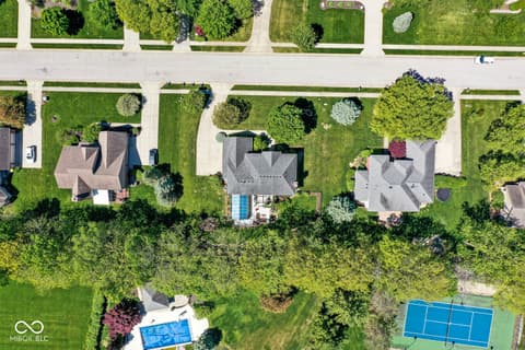 Aerial view at 9681 Sunwood Way, Carmel, IN