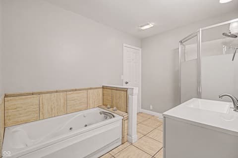 Photo of 1207 Montclair Court, Lawrenceburg, IN