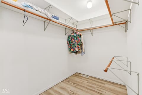 Walk In Closets — 2002 Kerri Lynn Lane, Kokomo, IN