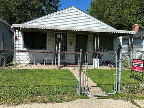 1118 N Traub Avenue