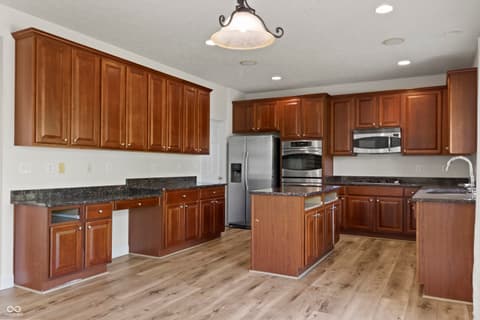 Photo of 12558 Talon Crest Drive, Fishers, IN