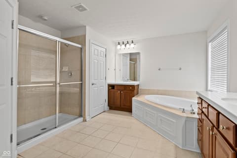 Photo of 12558 Talon Crest Drive, Fishers, IN