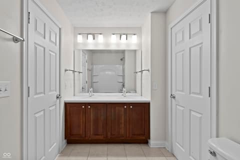 Photo of 12558 Talon Crest Drive, Fishers, IN