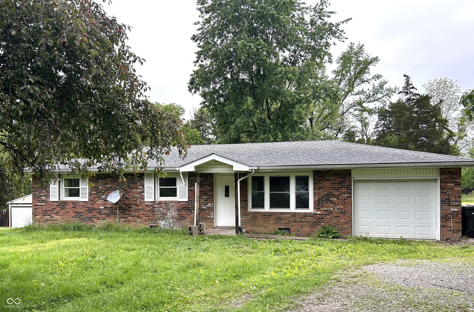 Photo of 1720 E Lois Lane, North Vernon, IN