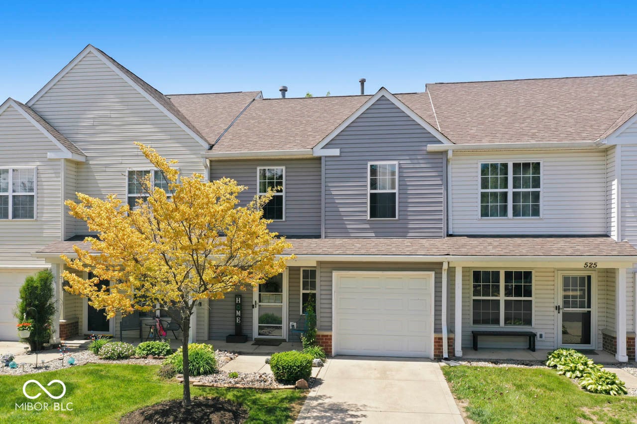 Photo of 524 Carroll Drive, Westfield, IN