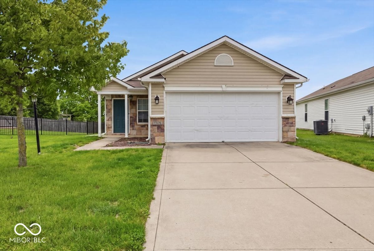 Photo of 12679 Old Pond Road, Noblesville, IN
