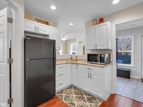 Photo of 6334 Jakes Place, Indianapolis, IN