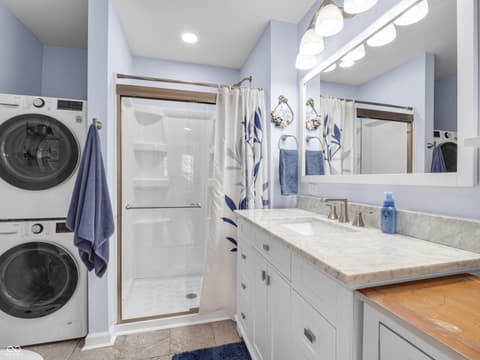 Photo of 6334 Jakes Place, Indianapolis, IN