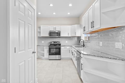 Photo of 248 W Morris Street, Indianapolis, IN