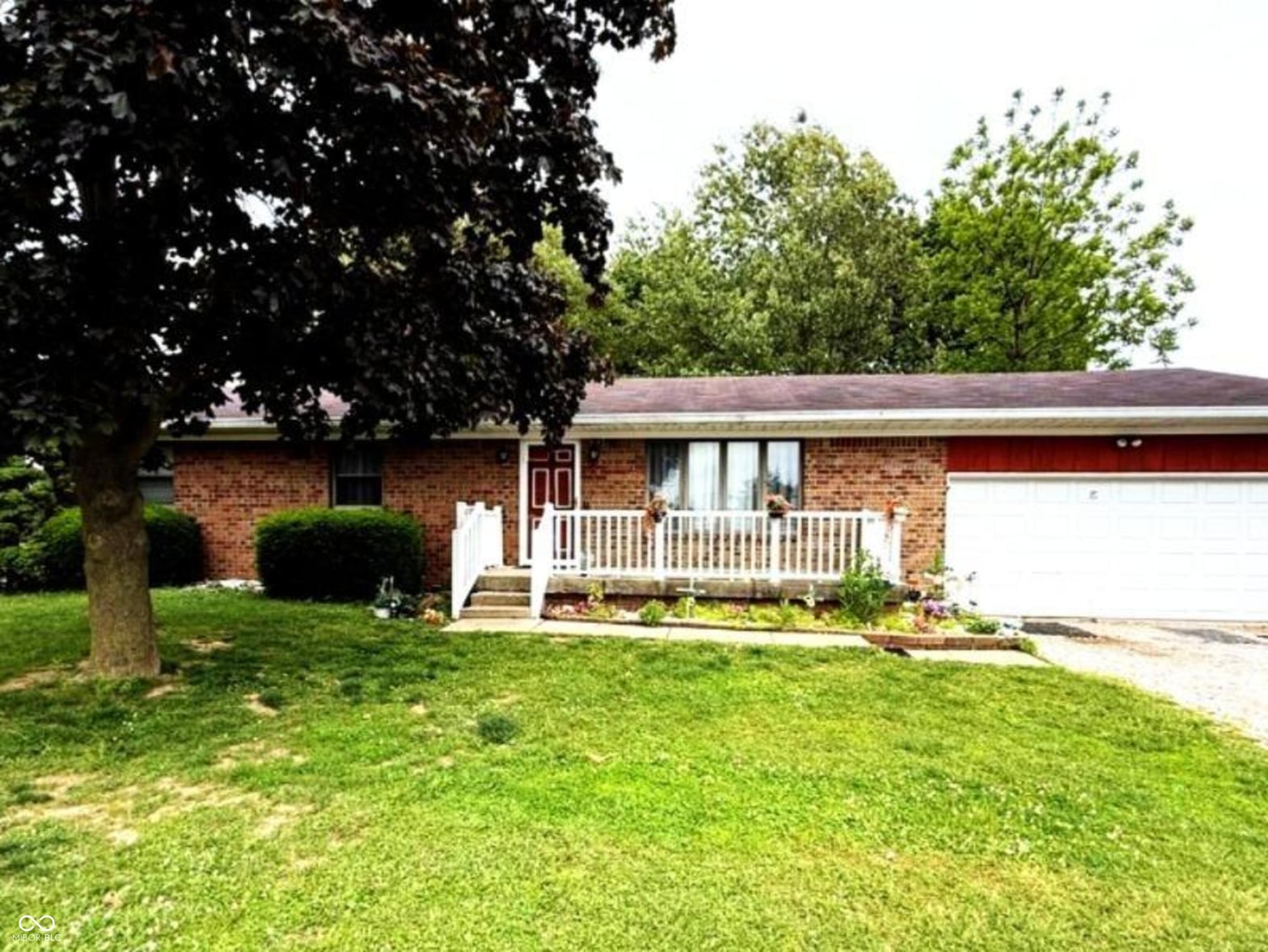 Photo of 389 S Home Avenue, Martinsville, IN