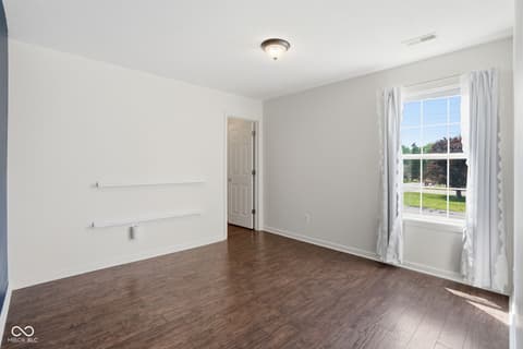 Photo of 987 Gulf Shore Boulevard, Kokomo, IN