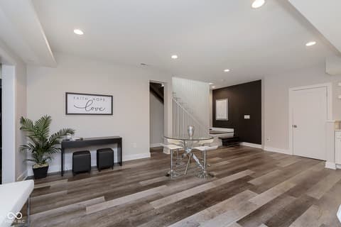 Photo of 429 W 86th Street, Indianapolis, IN