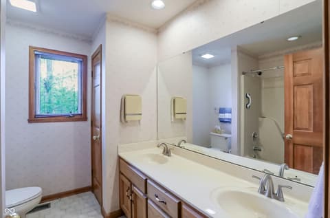 Photo of 11826 Sea Star Drive, Indianapolis, IN