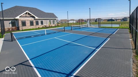 Photo of 5726 Flat Hill Drive, Indianapolis, IN