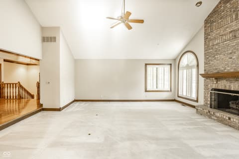 Living room at 1850 Spruce Drive, Carmel, IN
