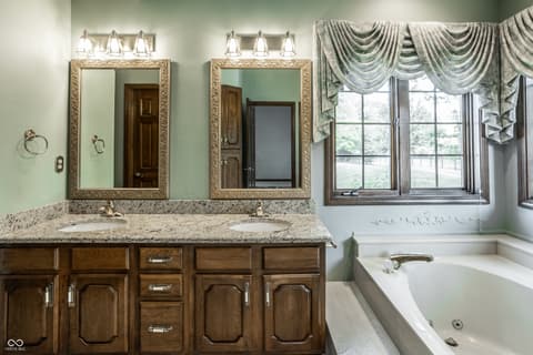 Primary bathroom at 1850 Spruce Drive, Carmel, IN