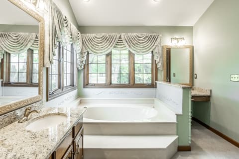 Primary bathroom at 1850 Spruce Drive, Carmel, IN