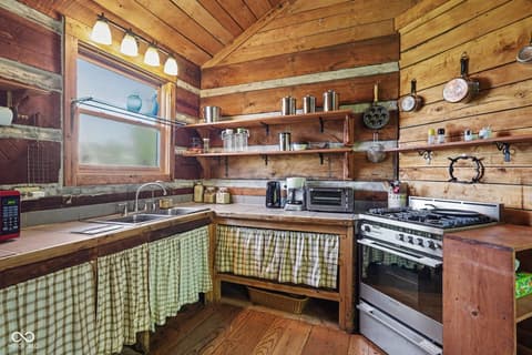 Kitchen at 23540 Newton Avenue, Noblesville, IN