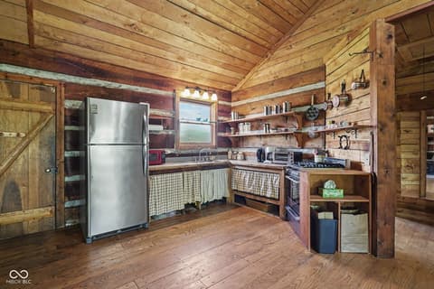 Kitchen at 23540 Newton Avenue, Noblesville, IN