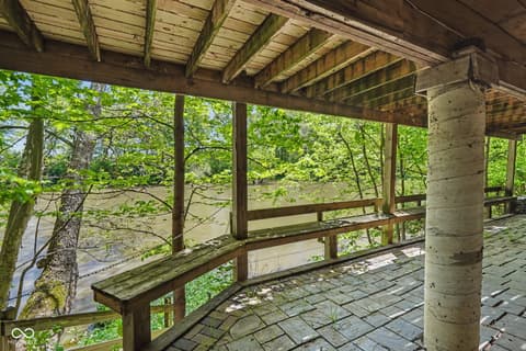 Outdoor living area at 23540 Newton Avenue, Noblesville, IN