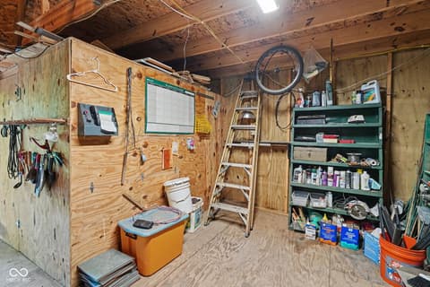 Storage — 23540 Newton Avenue, Noblesville, IN