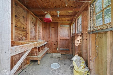 Storage — 23540 Newton Avenue, Noblesville, IN