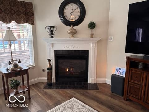 Photo of 1240 Legacy Lane, Indianapolis, IN